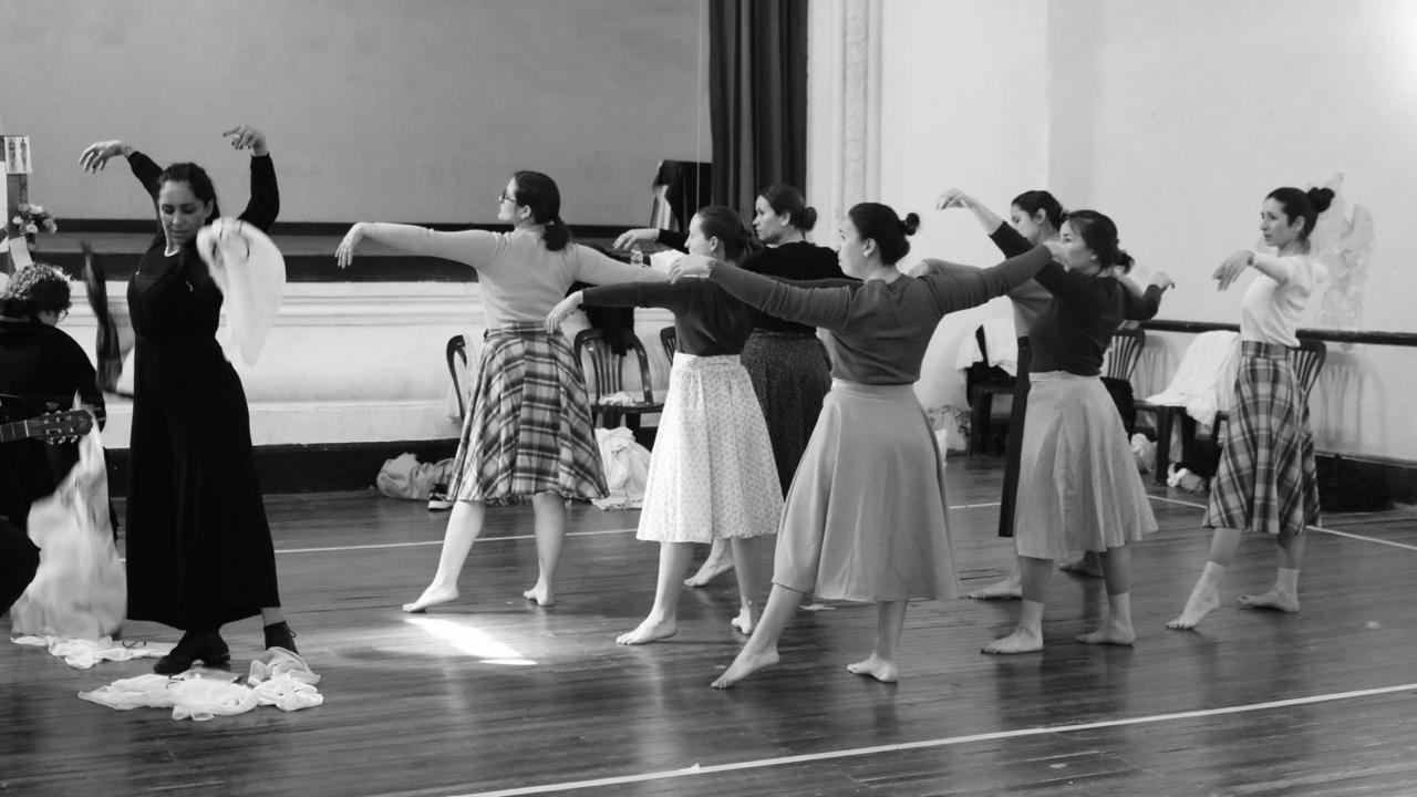 Talleres de Danzas Folklóricas